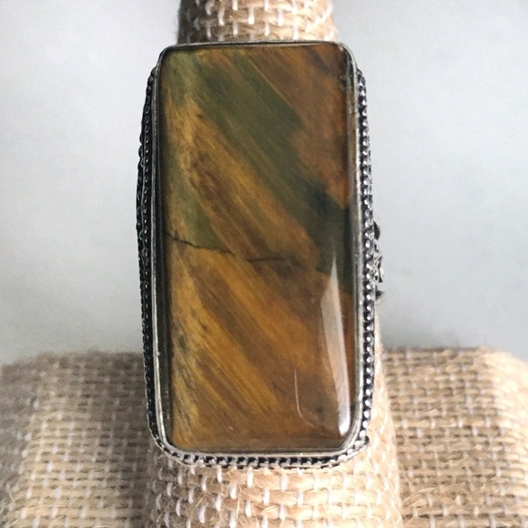 New Tiger’s Eye Gemstone Silver Overlay Vintage Style Ring Size 8 - Picture 3 of 11